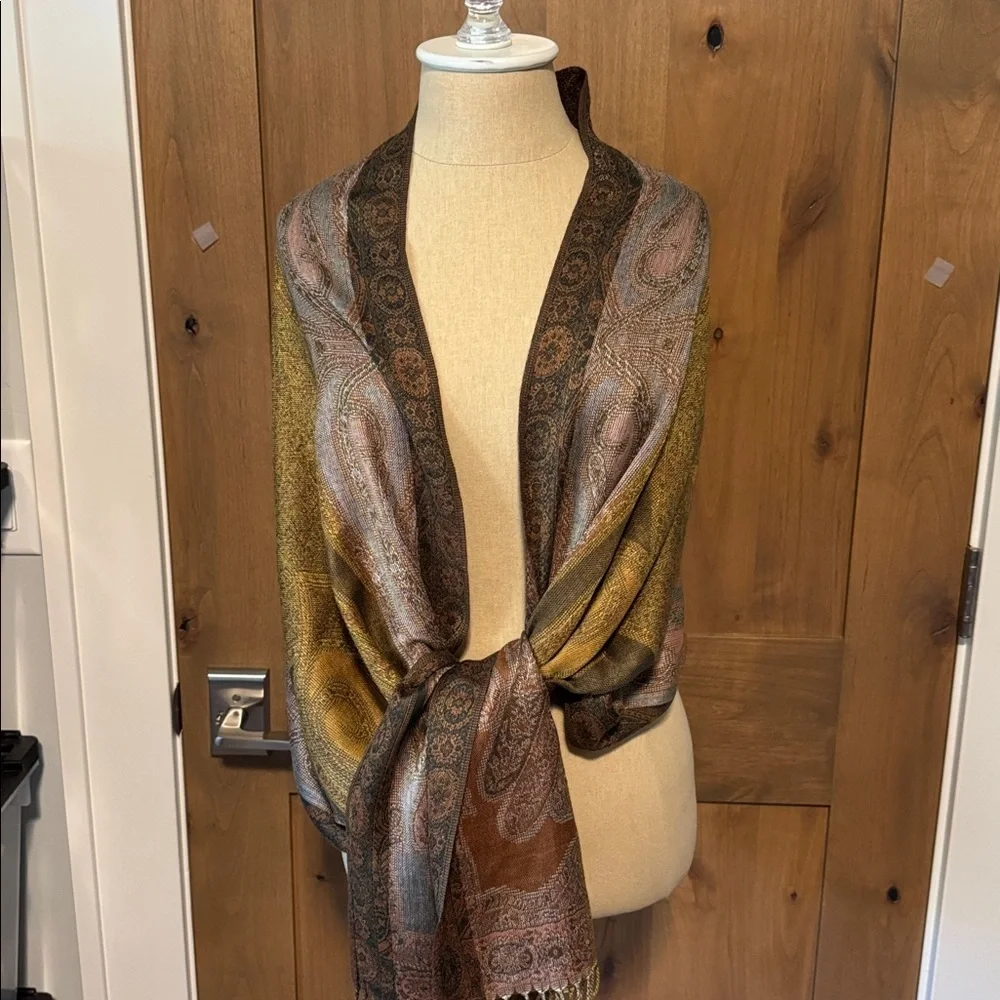 Scarf wrap Womens 21X70’ Fringe Floral Bohemian Gold brown pink green luxury